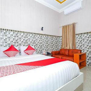 OYO 3125 Hotel Taman Sari